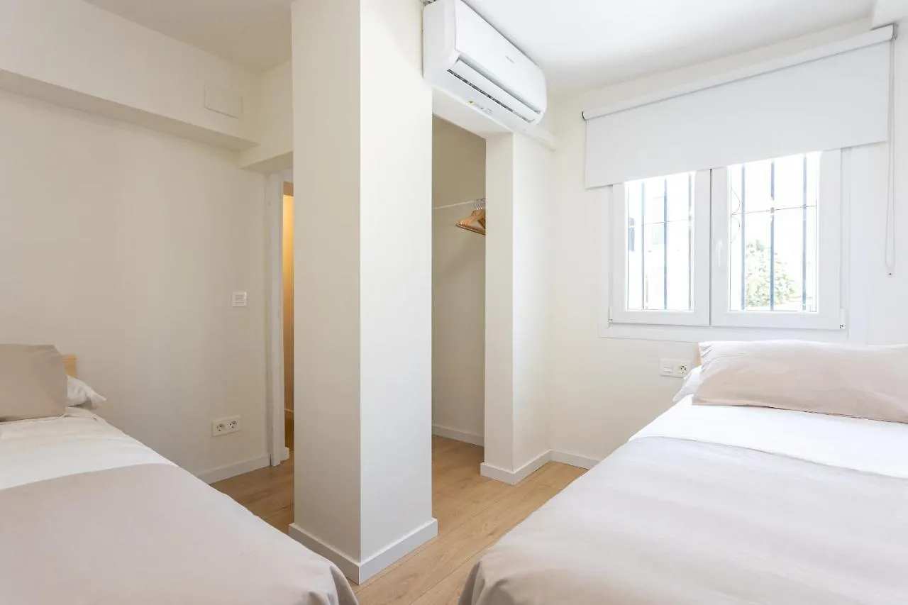 Higueron Rental Playa Mira Benalmadena 0*,  Spain